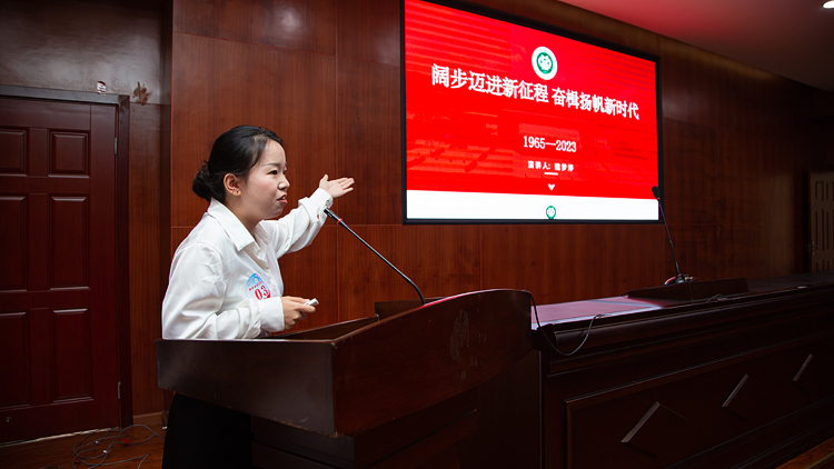 XCB_2829.jpg