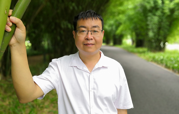 陈超.jpg