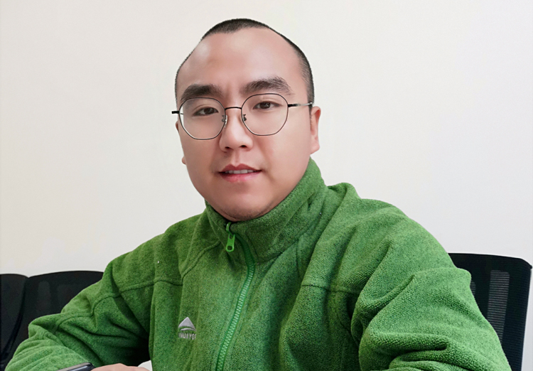 李尚书照片.jpg
