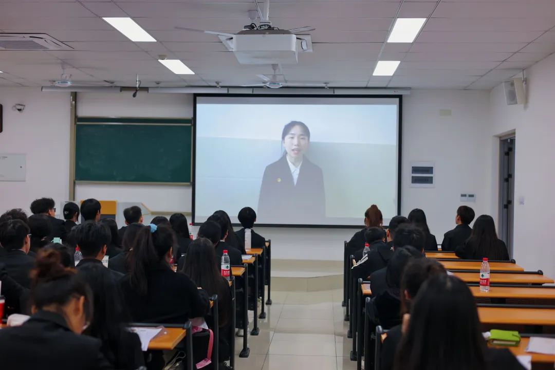 u.jpg