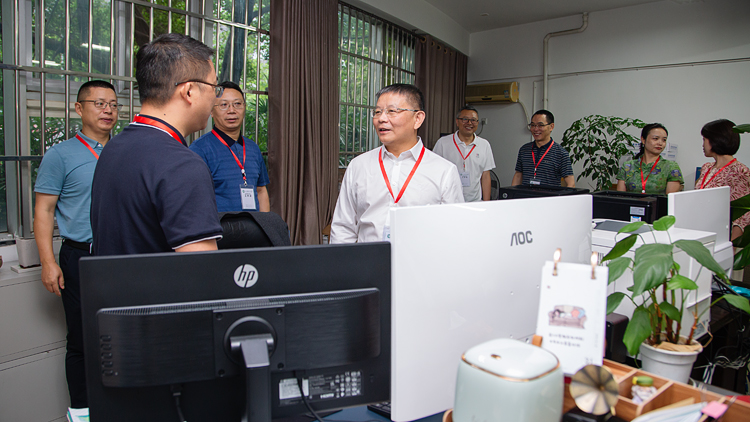 XCB_7640.jpg